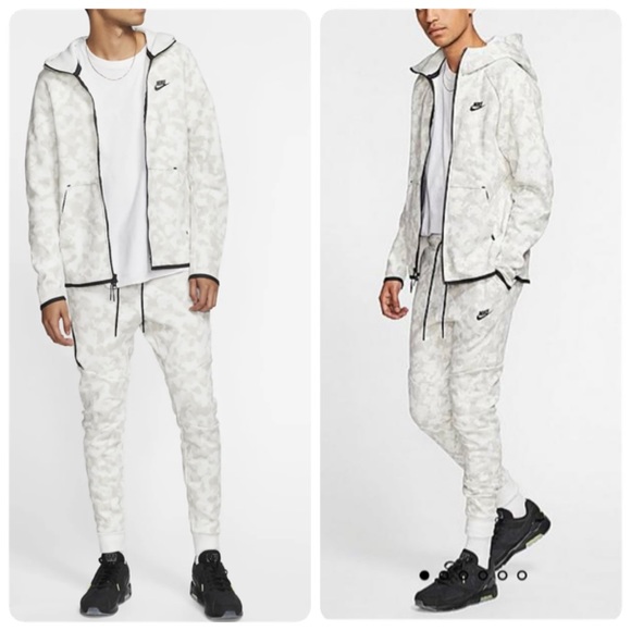 grey tech fleece set